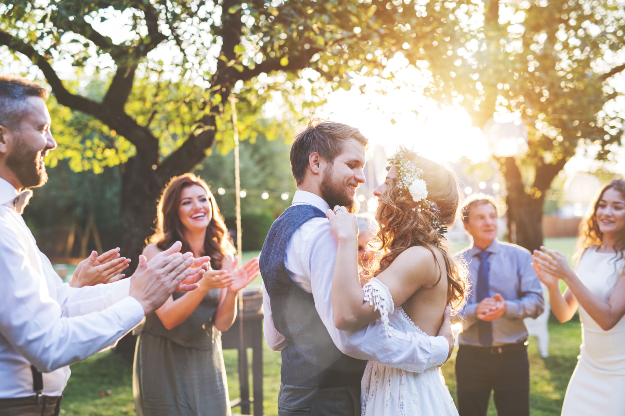 How to Choose the Perfect Wedding Date in Ontario